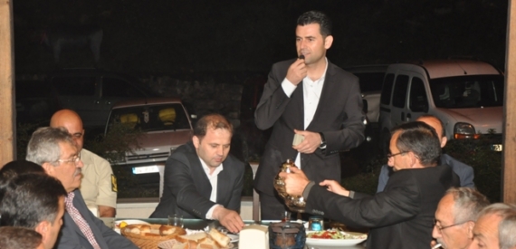 Kaymakam Acısu’da muhtarlara ve daire amirlerine iftar verdi