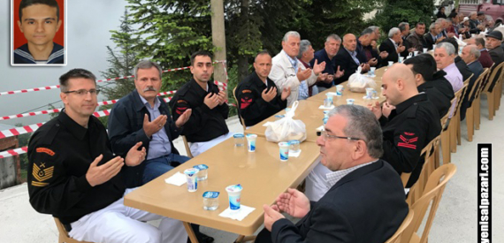 Üzümözü’nde Şehit Er Alper Al için mevlit okutuldu, iftar verildi