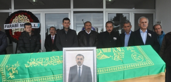 Öğretmen Ramazan Yılmaz dualarla ebediyete uğurlandı