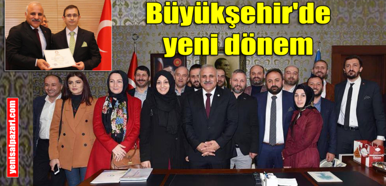 Trabzon Büyükşehir Belediye Başkanı seçilen Murat Zorluoğlu görevine başladı