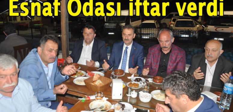 Şalpazarı Esnaf Odası Acısu’da esnaf ve vatandaşlara iftar yemeği verdi