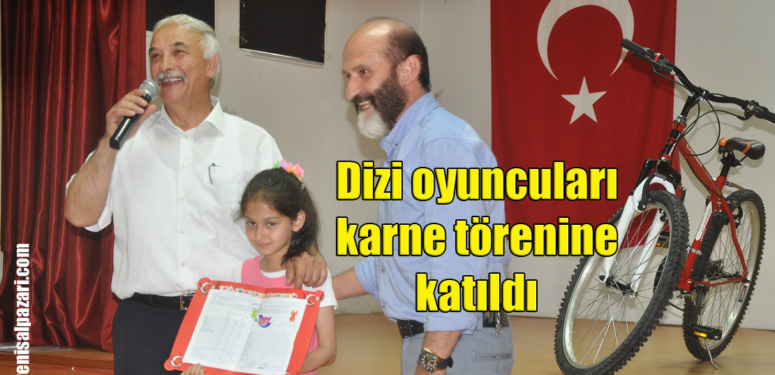 Şalpazarı Atatürk İlk ve Ortaokulu’nda karne töreni büyük ilgi gördü