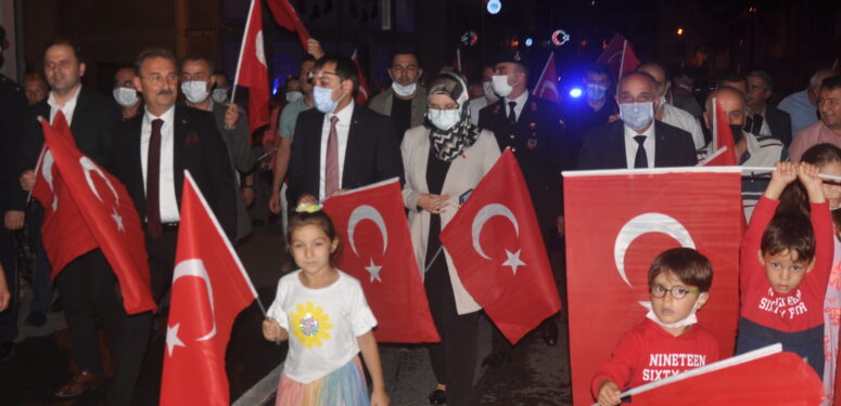 15 Temmuz Demokrasi Şehitlerimizi saygıyla andık