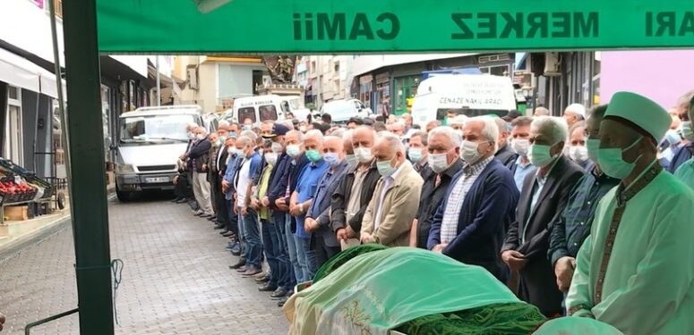 Kemençeci Mustafa Özdemir’in cenazesi toprağa verildi