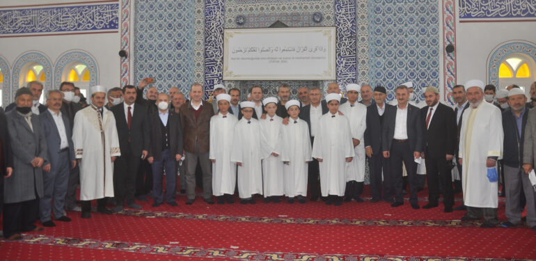 Sütpınar Kur’an Kursu Hafızlık İcazet Merasimi yapıldı