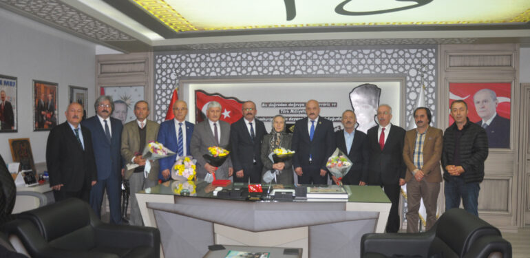 Şalpazarı Belediyesi Emekli Öğretmenleri unutmadı