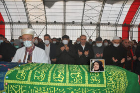 nurten yasar cenaze1