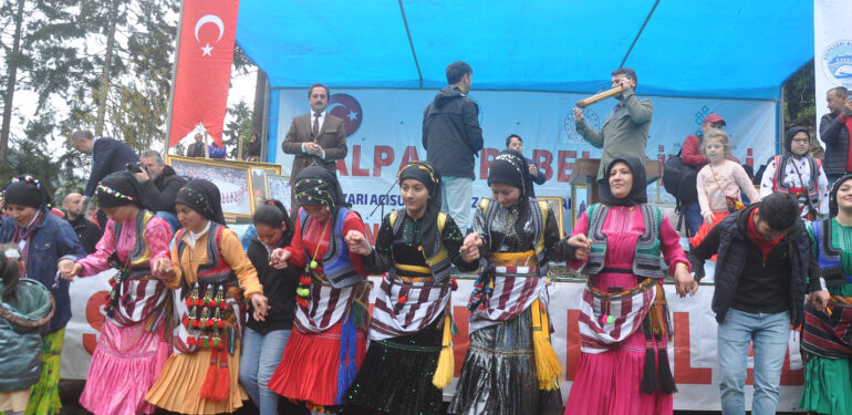 Acısu’da 3 yıl aradan sonra Hıdrellez Kültür ve Bahar Bayramı coşkusu