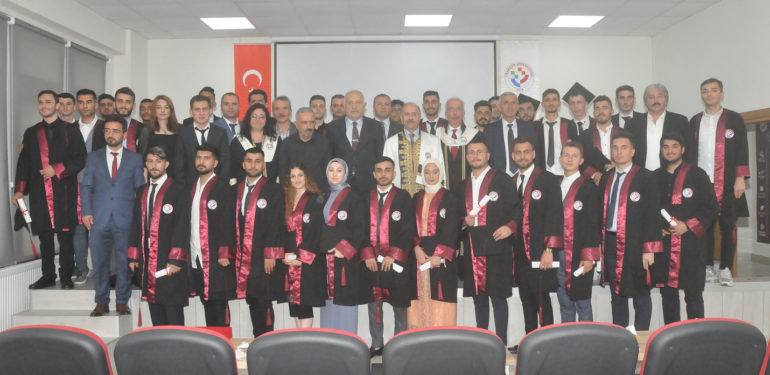Şalpazarı Meslek Yüksek Okulu ilk mezunlarını verdi