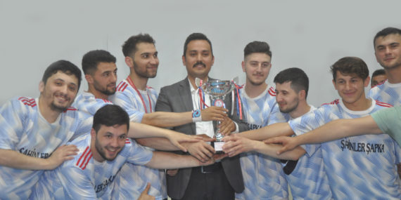 Voleybolda Çamkiriş şampiyon oldu