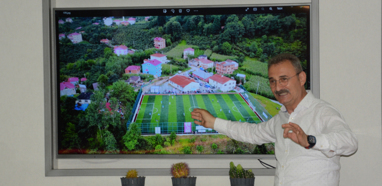 Refik Kurukız 8 buçuk yılda yaptığı hizmetleri anlattı