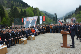 millet bahcesi refik