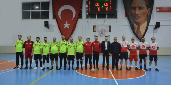 Kaymakamlık Kurumlar Arası Futsal Turnuvası başladı