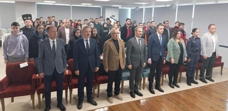 İstiklal Marşımız 103 Yaşında… İstiklal Şairi Mehmet Akif Ersoy’u andık