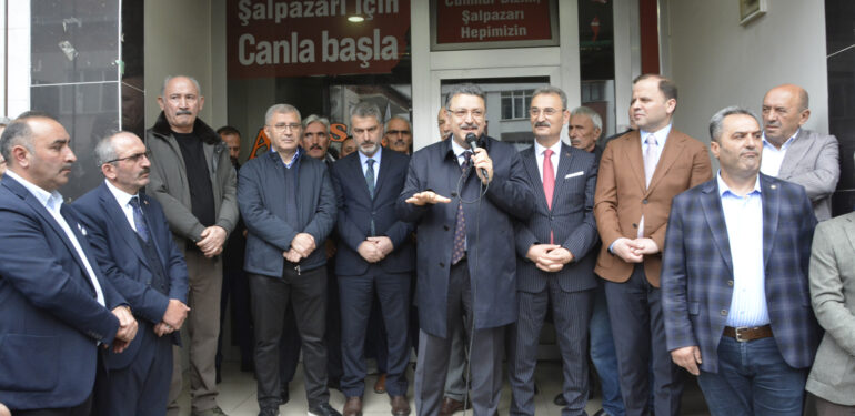 Ahmet Metin Genç: Sorumluluğumuzu biliyorum. Sizlere hizmet edeceğiz