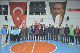 masa tenisi madalya toplu