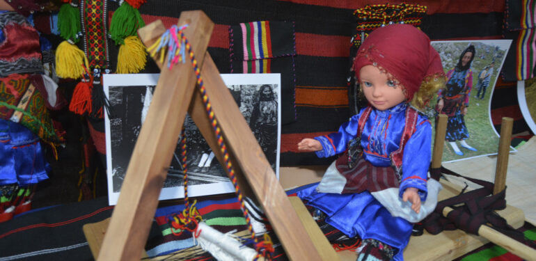 Şalpazarı Halk Eğitimi Merkezi 2024 Dönem Sonu Sergisi göz kamaştırdı