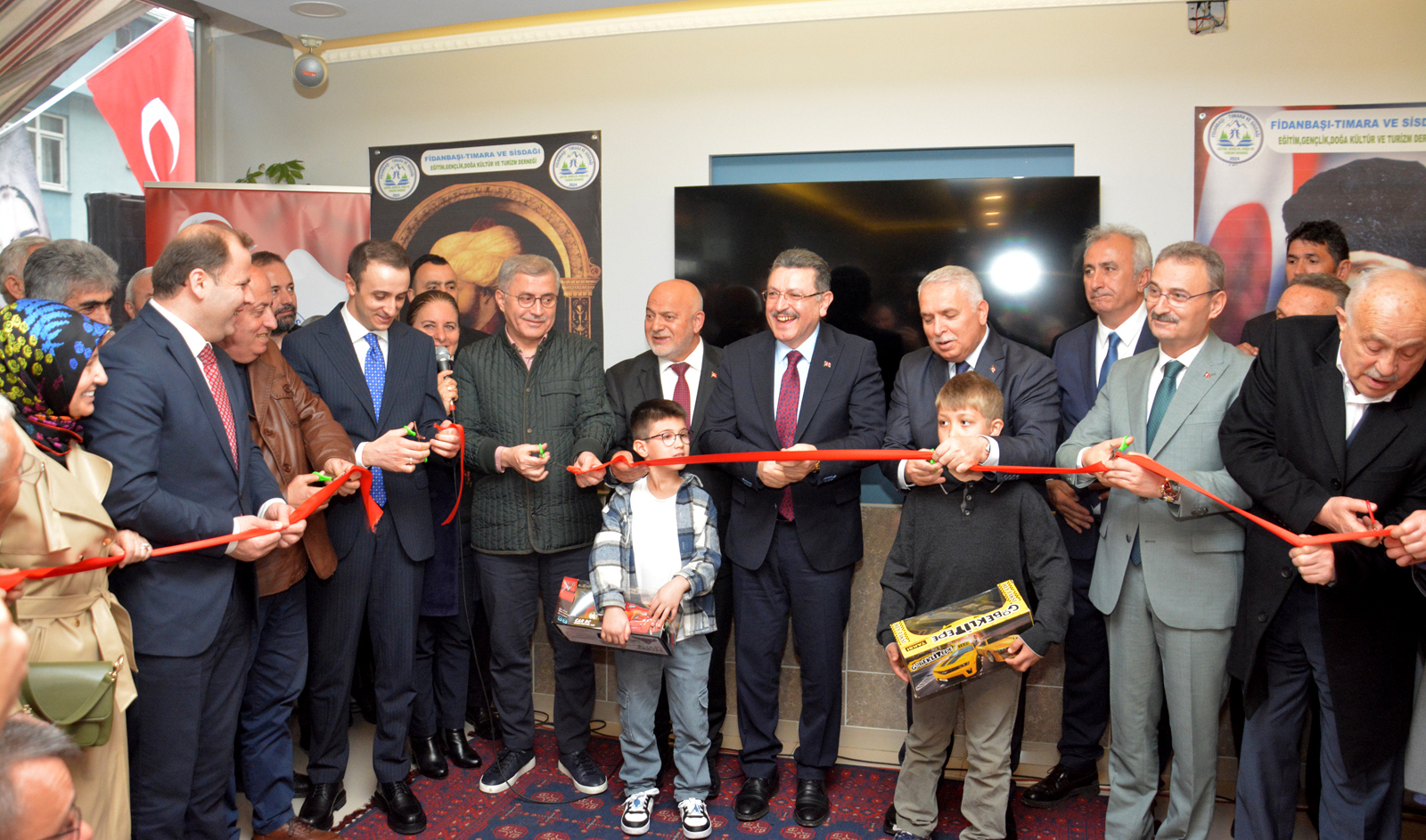 fidanbasi sis kurdele kesimi