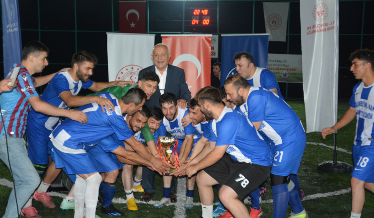 4. Geleneksel Futbol Turnuvası’nda Turalıuşağı şampiyon