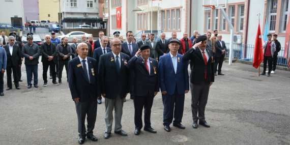 19 Eylül Gaziler Günü’nde Gazilerimizden Gazi Mustafa Kemal Atatürk’e saygı selamı